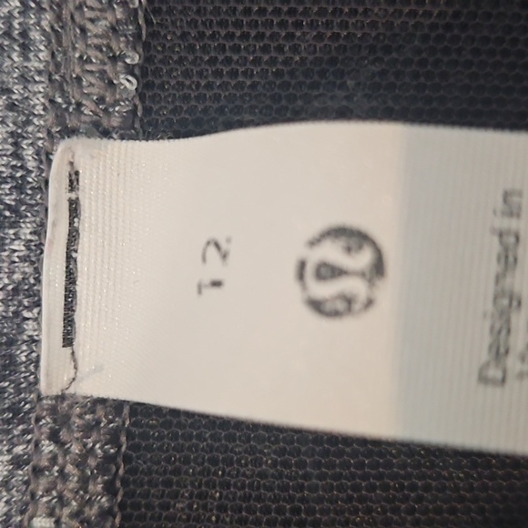 Lululemon Woman's Zip-Uo Jacket - Picture 5 of 13